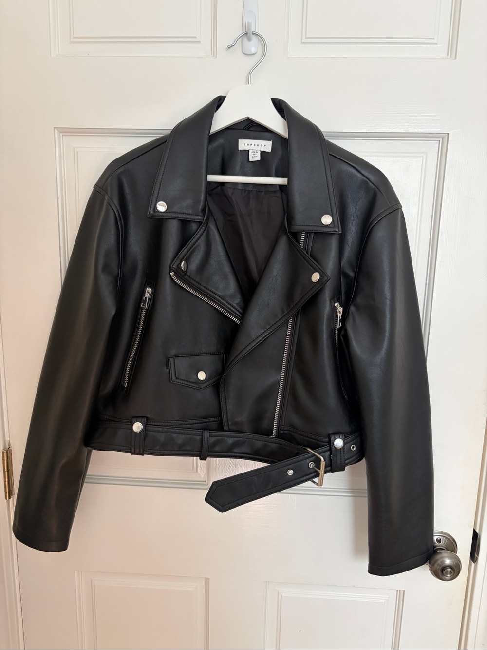 EUC Topshop Cropped Boxy Black Faux Leather Biker Moto Jacket with Belt